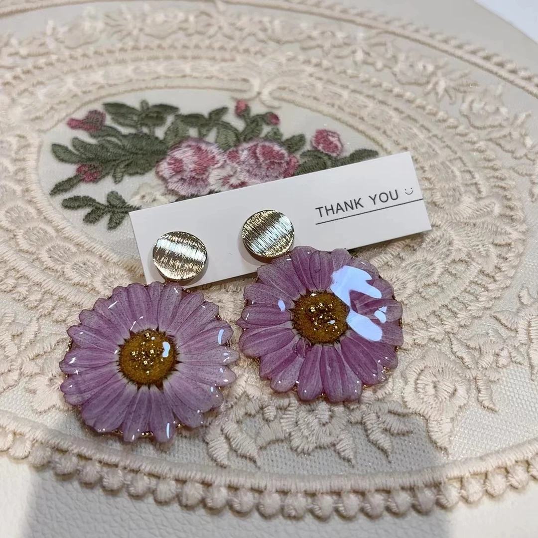 合金耳饰 设计款干花耳钉R394（花朵大小 颜色 深浅不可控）