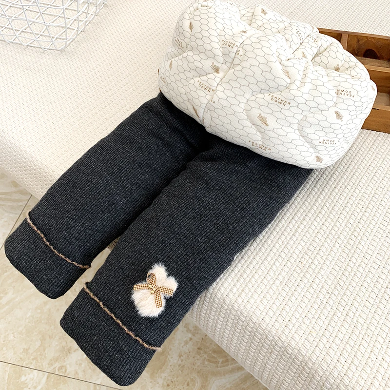 女童三层夹棉裤子保暖外穿洋气百搭一条过冬下雪天配羽绒服外裤