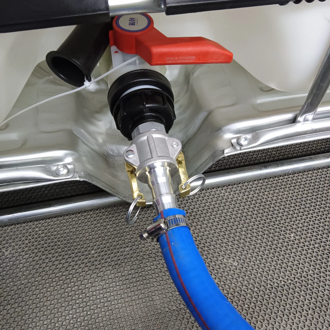 吨桶接头 吨桶快拆接头（60粗扣转一寸口径）