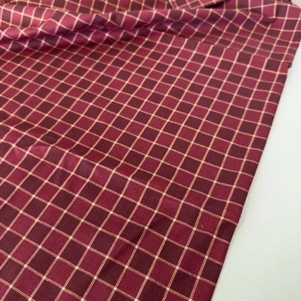 H0108 外来品牌棉布，一码=90*110cm，拍一件是一码