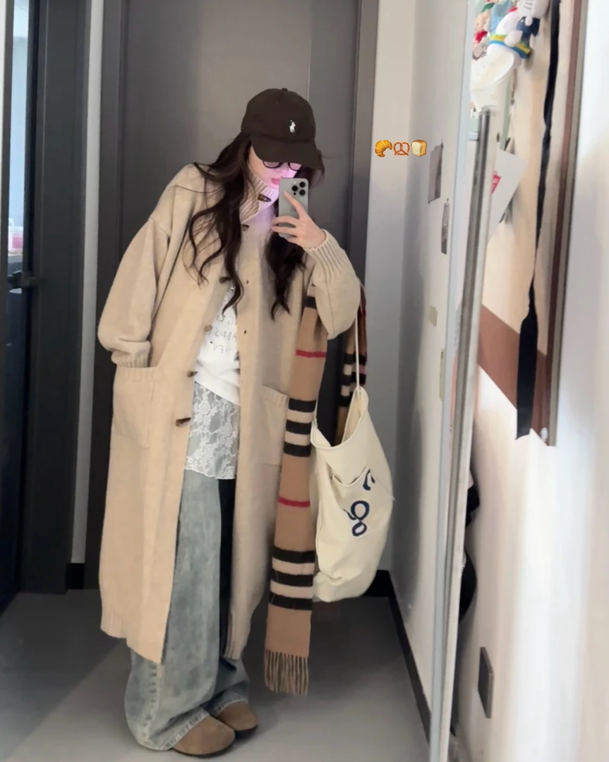 秋冬新款牛角扣毛衣外套连衣裙宽松版慵懒风中长款温柔纯色针织衫