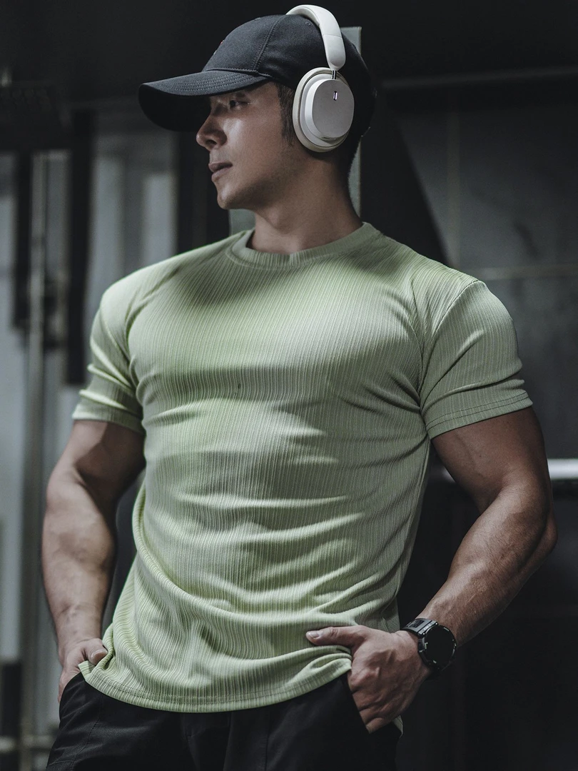 夏季新款运动休闲跑步锻炼健身训练宽松纯色条纹弹力短袖T恤男士