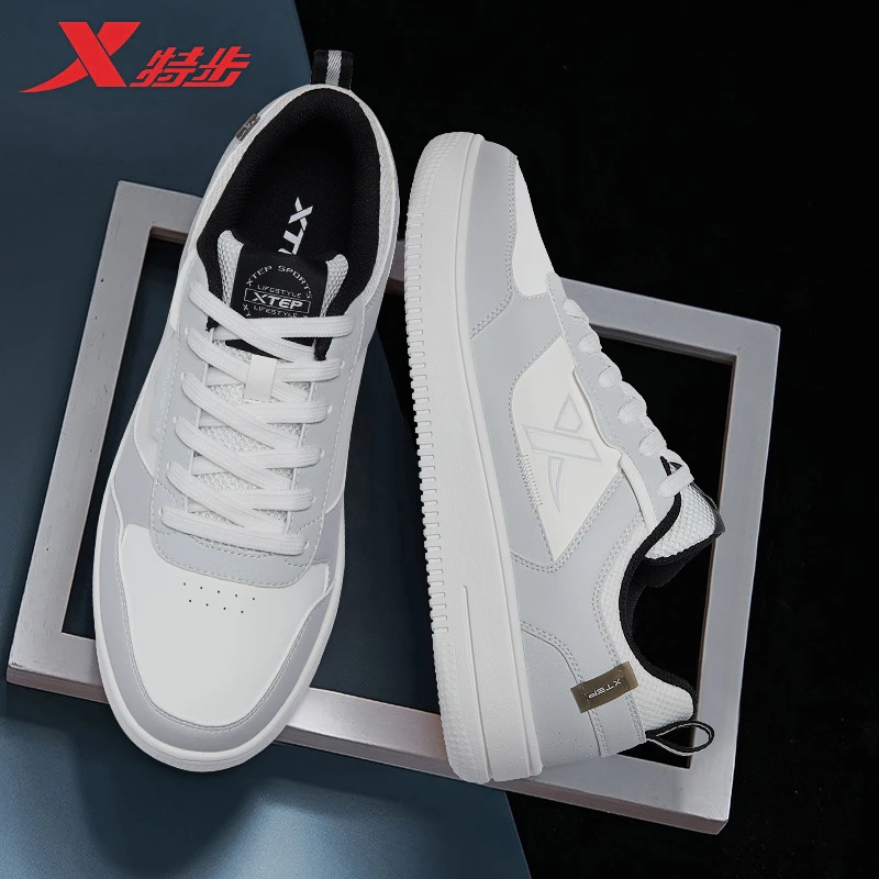 特步男鞋板鞋aj空军一号男士学生运动休闲鞋低帮百搭小白鞋高能感
