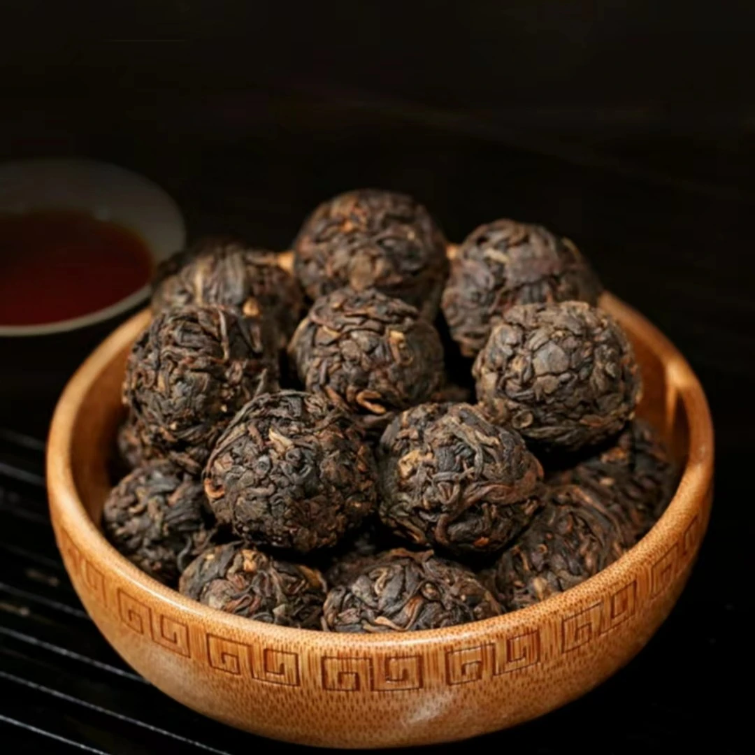 2012年紫凤甜皇古树挑采 普洱熟茶龙珠 3号 6.5