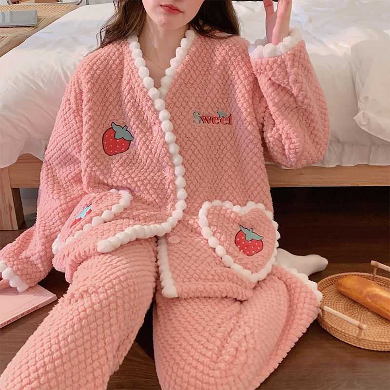 可外出睡衣女秋冬珊瑚绒2023年新款法兰绒加厚加绒保暖家居服套装