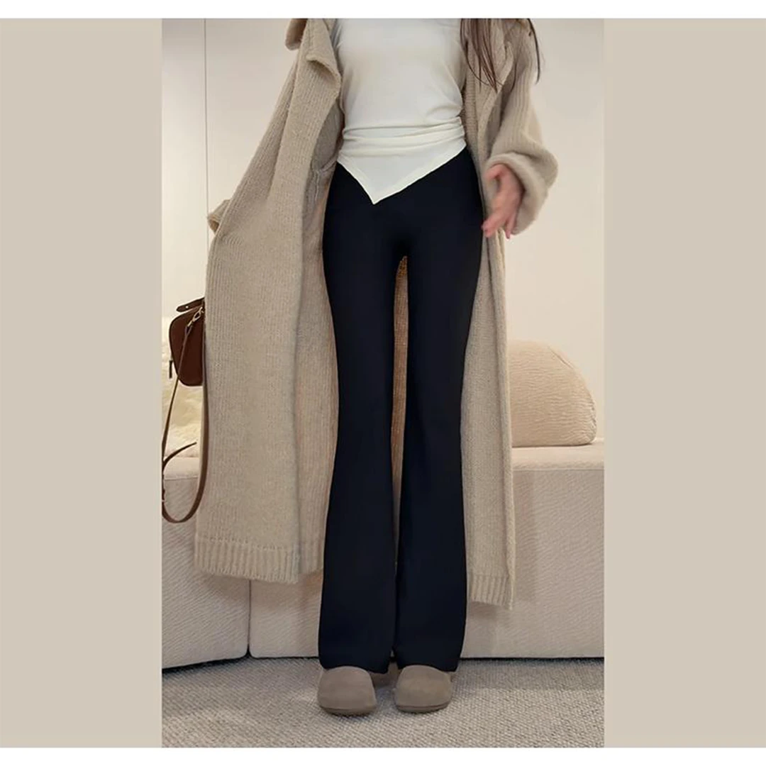 秋冬加绒加厚直筒微喇裤子女万向弹显瘦小黑裤8502