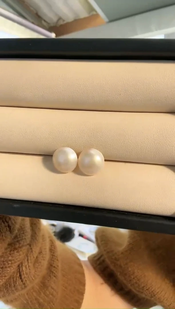 【闪购商品】海水珍珠耳饰未镶嵌马贝耳钉