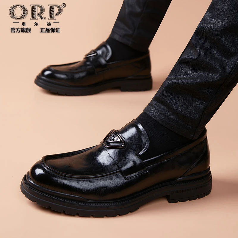 一脚蹬套脚男士皮鞋高档英伦风潮流百搭新款豆豆鞋商务休闲男鞋子