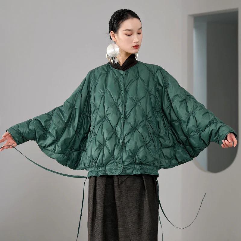 界内界外原创加厚百搭休闲立领蝙蝠袖保暖宽松短款羽绒服J33Y711