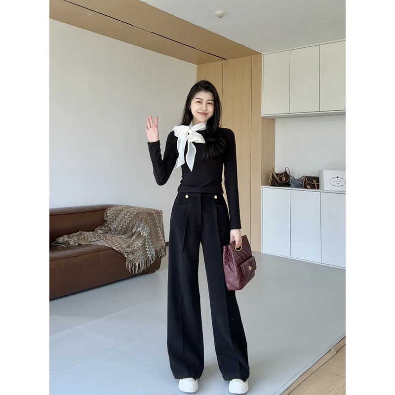 张阿星【精致日常】冬季日常通勤简约百搭修容保暖高腰垂感毛呢裤