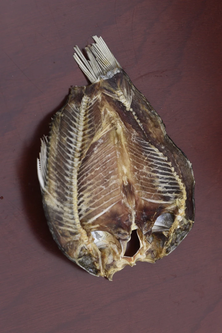 (舒局精选好物)湖北随州风干鲫鱼250克/包,24.9元包邮