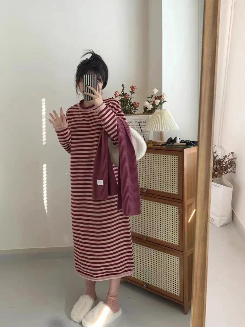 X1928#12.2 孕妇装撞色加厚毛衣裙秋冬宽松百搭复古针织