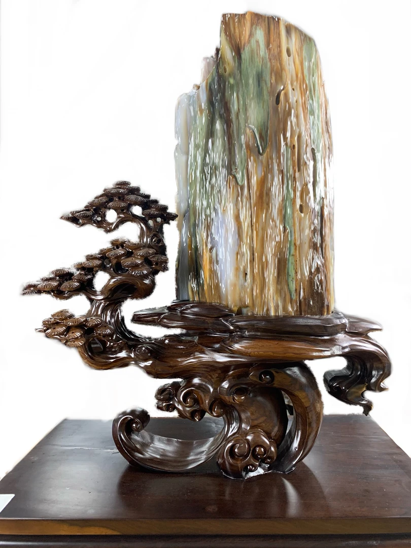 缅甸天然树化玉摆件，高度58 宽度45 重量35斤的黄加绿