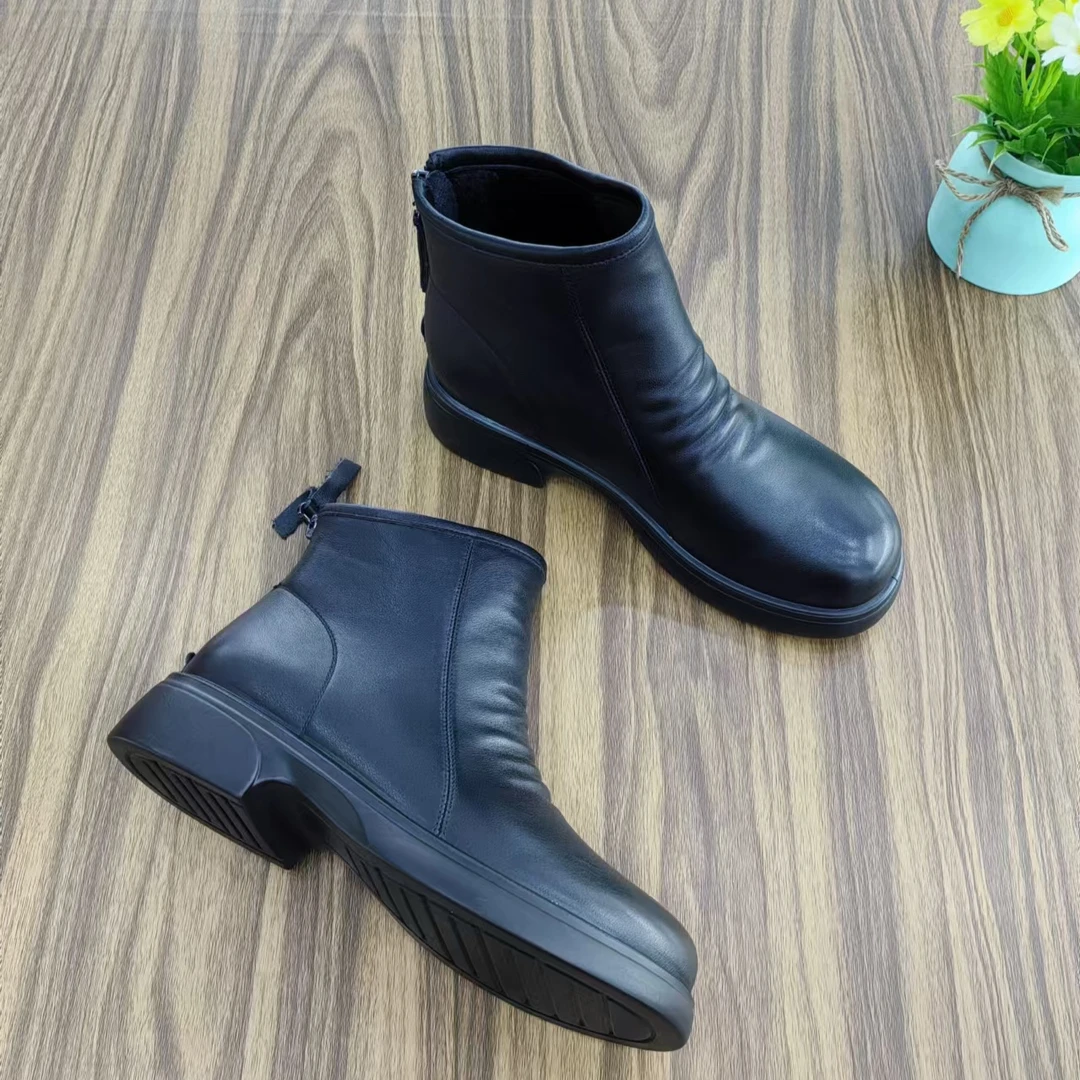 83375牛皮软底时尚加绒女靴