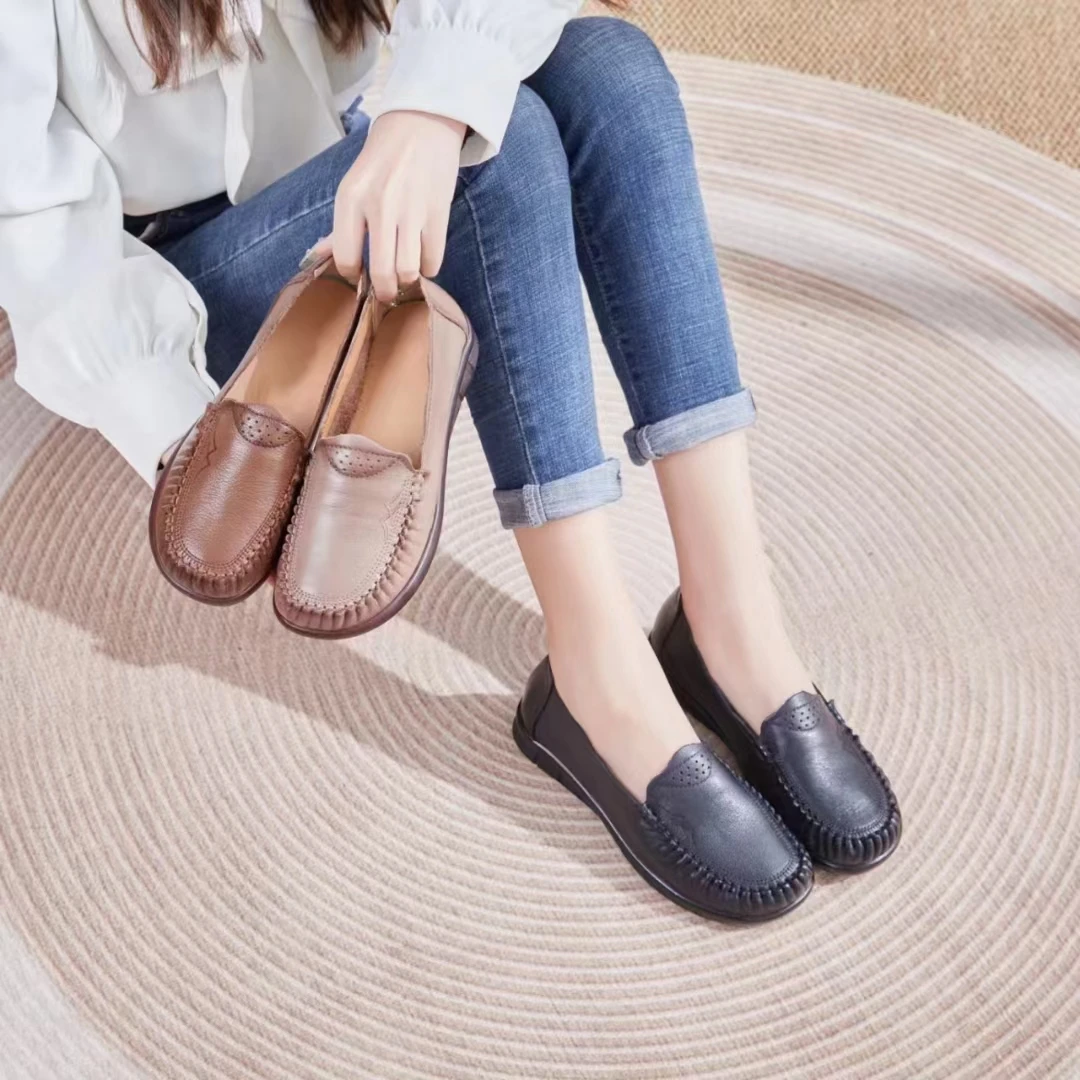 3227牛皮软底休闲春季女鞋