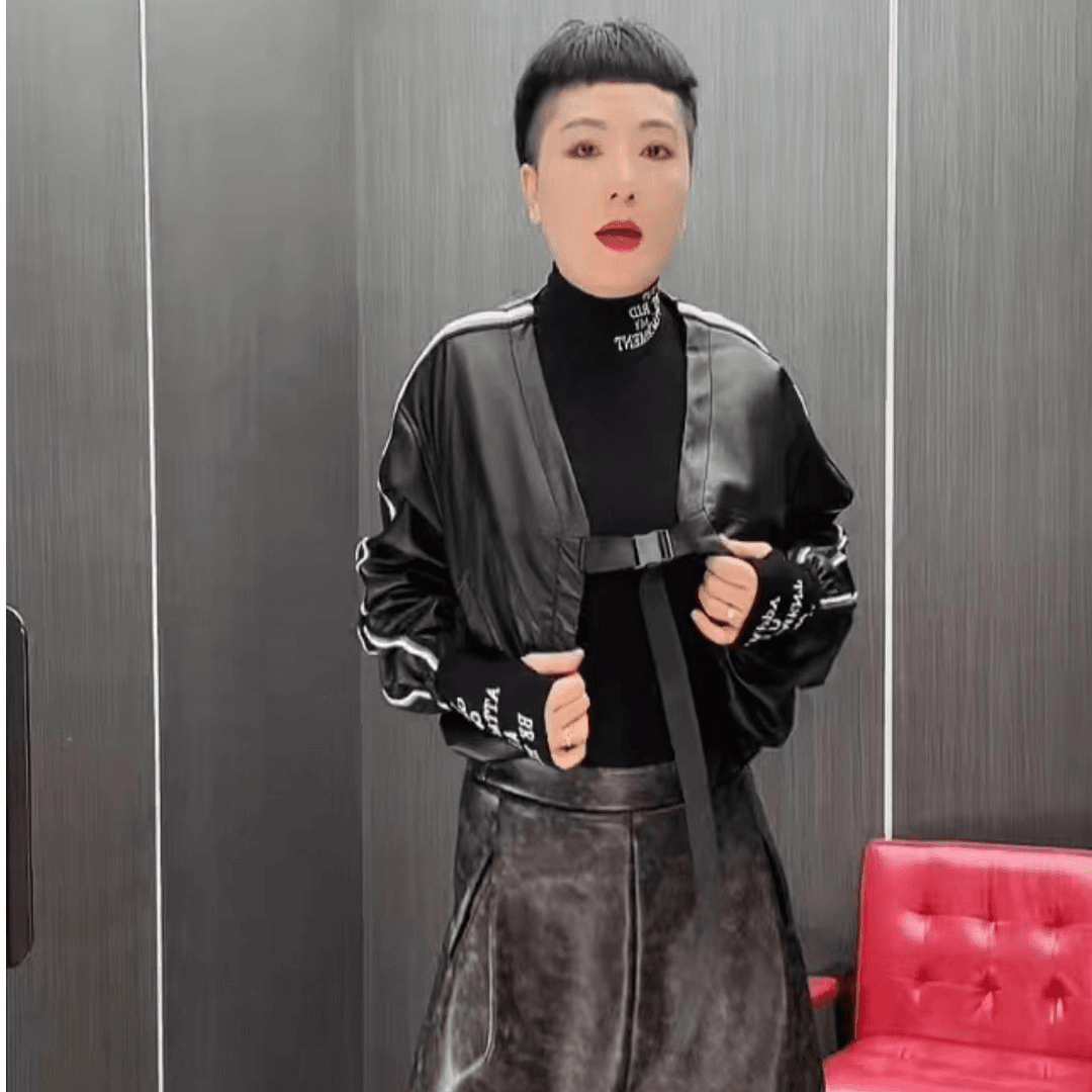 君君精选 撞色拼接搭扣皮衣2926