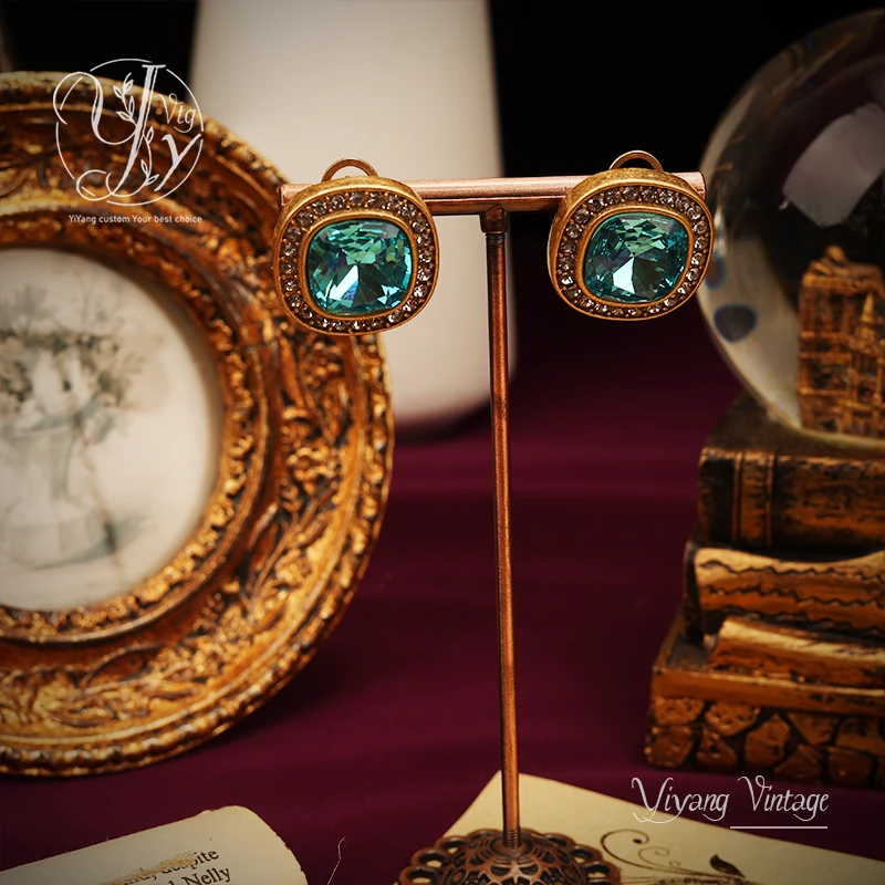 一漾 铜合金玻璃耳饰 小众设计 时尚绿色耳环