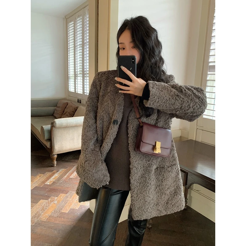 Lit e mode 复古外套女中长款宽松感V领西装皮毛一体大衣冬A1465