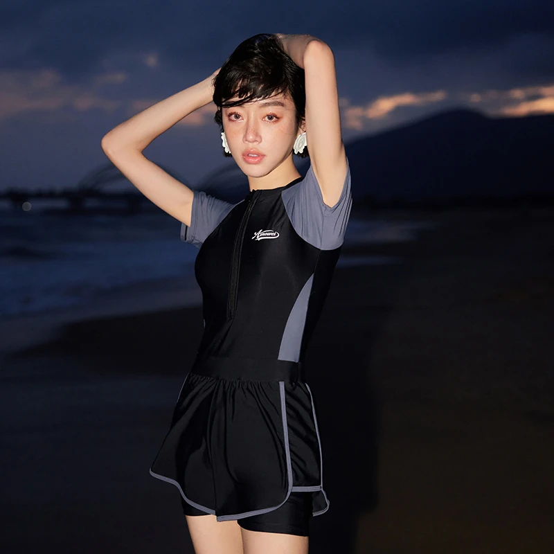 游泳馆速干大码连体泳衣平角女运动训练专业游泳衣保守学游泳专用