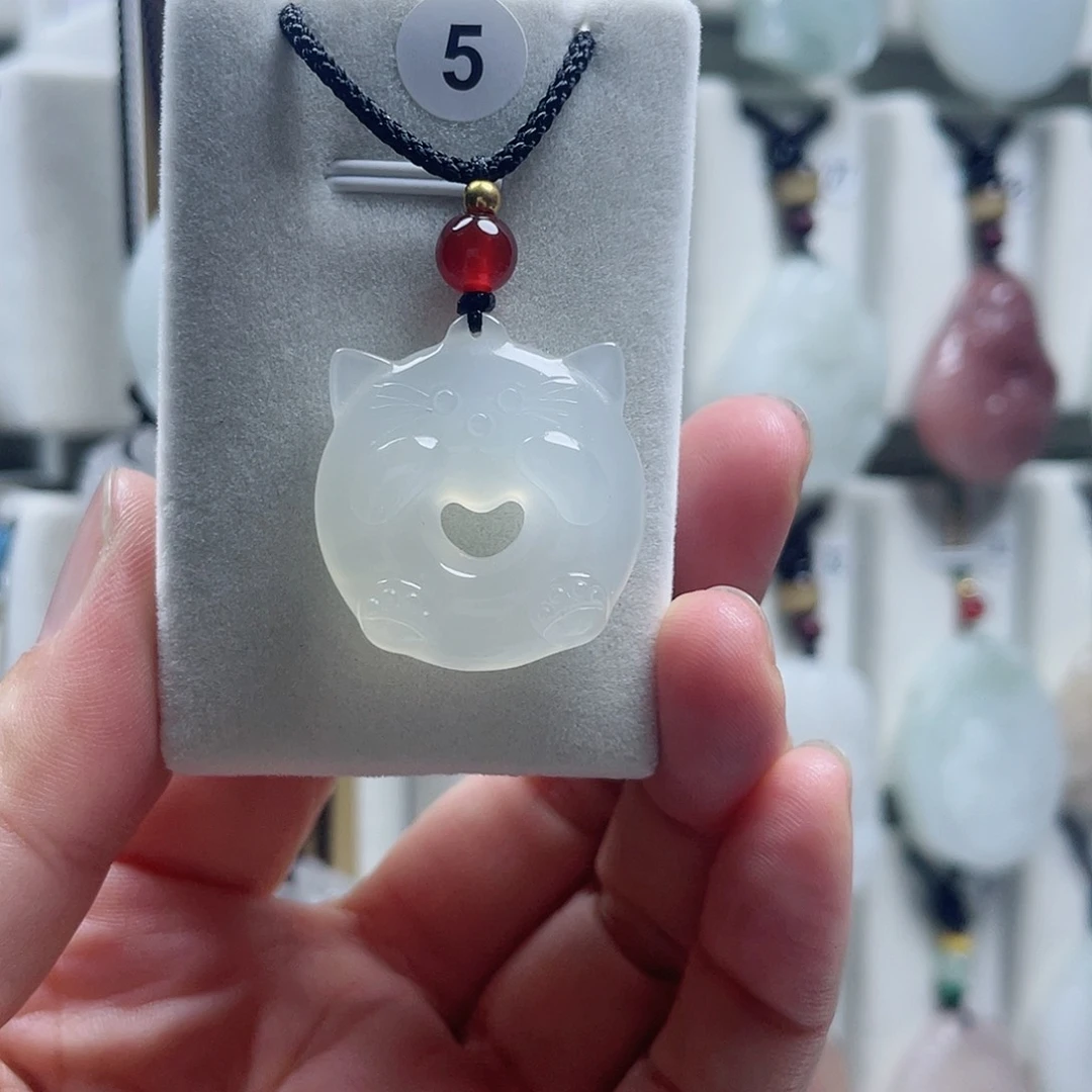 玛瑙/玉髓颈饰未镶嵌