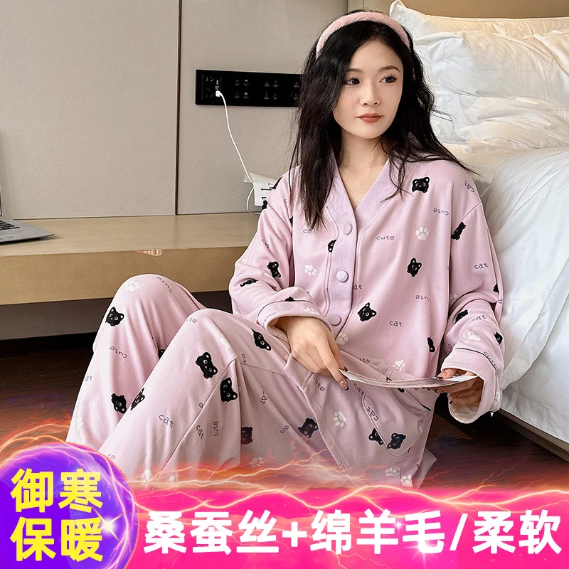 秋冬季大码保暖绒睡衣女士中等加厚绒家居服胖mm卡通印花长袖套装