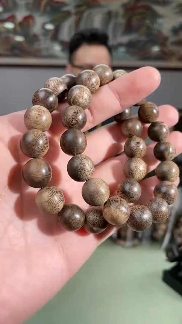 【闪购商品】沉香手串19克+B80尖峰岭12多样性发一