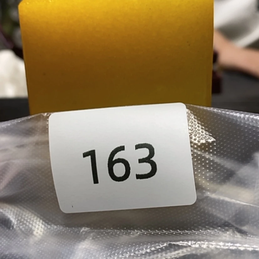 【闪购商品】骨瓷摆件杜**客