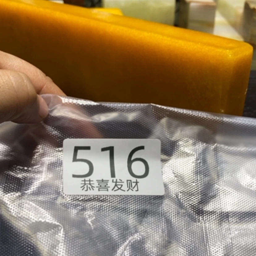 【闪购商品】瓷摆件白*河