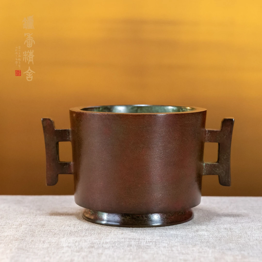 陈巧生制 仿古戟耳筒式炉