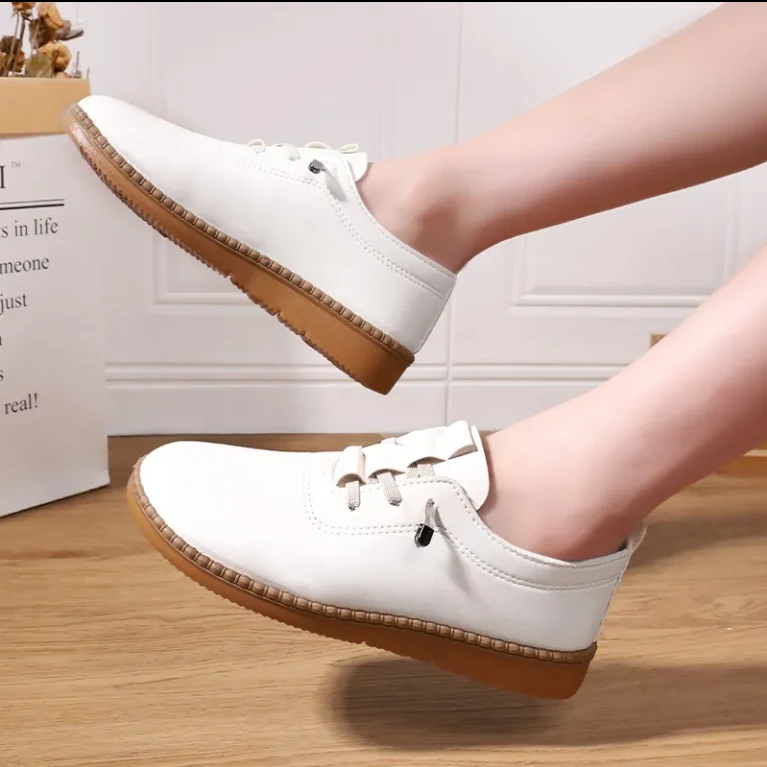 【2501】懒人一脚蹬鞋女士平底四季工作鞋妈妈休闲皮鞋