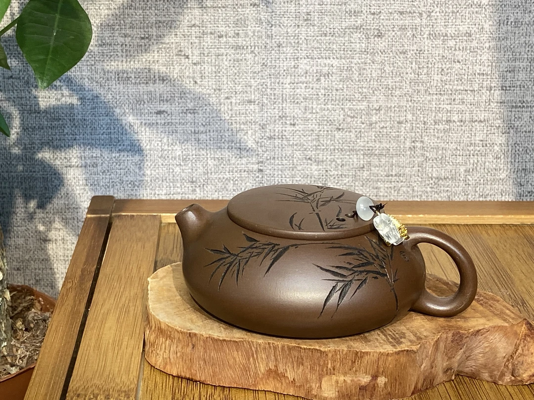 平盖乳瓢纳瓢紫砂壶-革紫泥-赵信军-100cc全手工