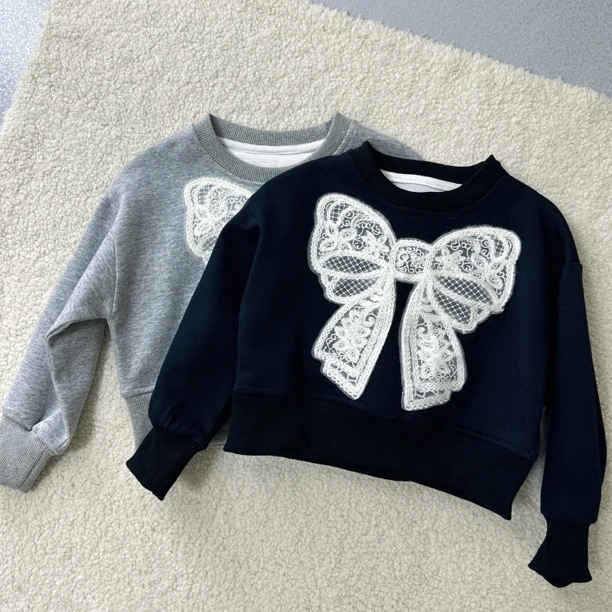 2025女童春新款时尚蝴蝶长袖卫衣t恤休闲洋气韩版圆领套头长袖