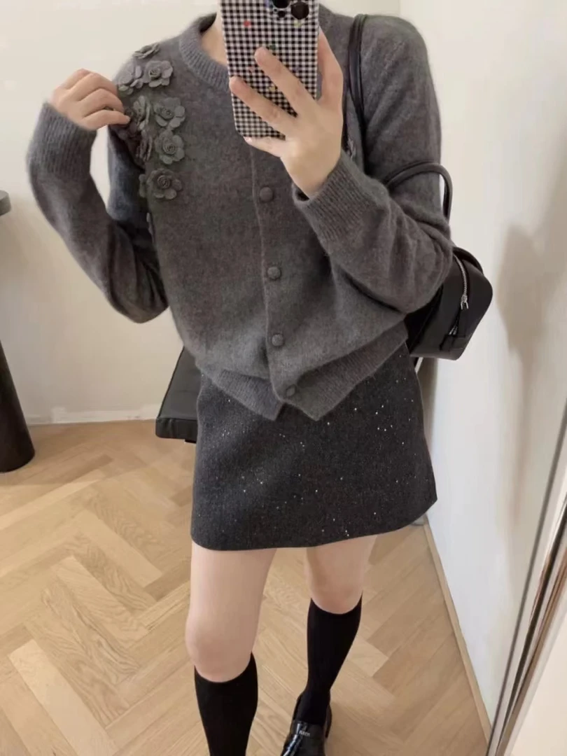 立体花朵欧货单排扣百搭针织开衫长袖毛衣女装2024秋冬洋气新款