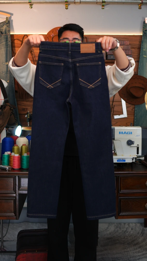 四面弹不掉色丹宁加绒冬季新款港风复古蓝色烟管牛仔裤30060