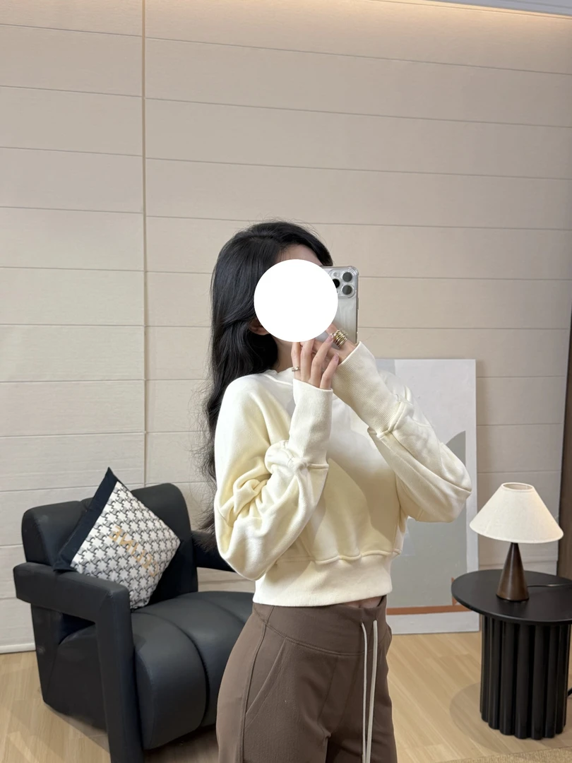 【秋枫奶杏】圆领卫衣温柔舒适短款百搭简约宽松纯色