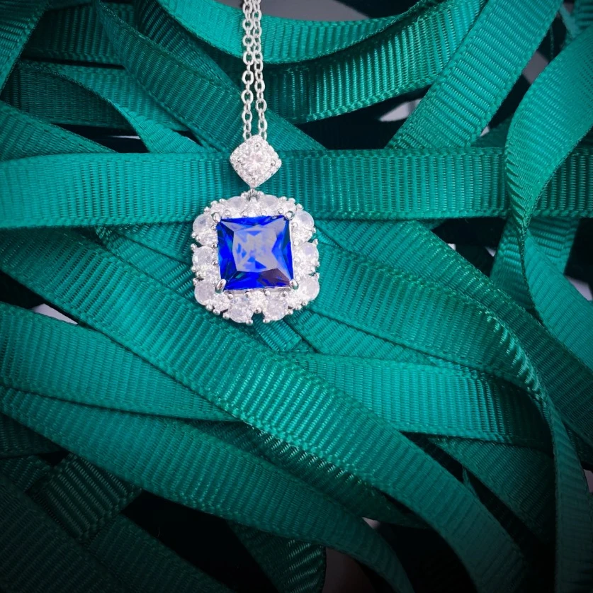 铜合金项链 蓝色方形豪镶设计款项链-ZZ129