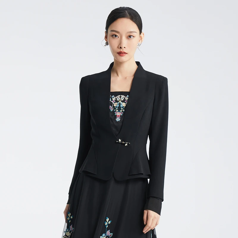 连身立领长袖一粒扣收腰外套