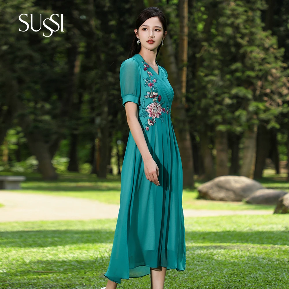SUSSI/古色【赛里木湖】显瘦气质时尚度假穿搭出游刺绣女装连衣裙