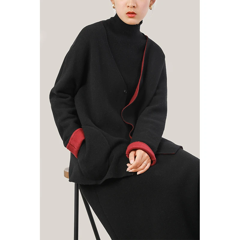 润帛针织羊绒简约利落百搭V领圆兜折边袖双面双色短款开衫