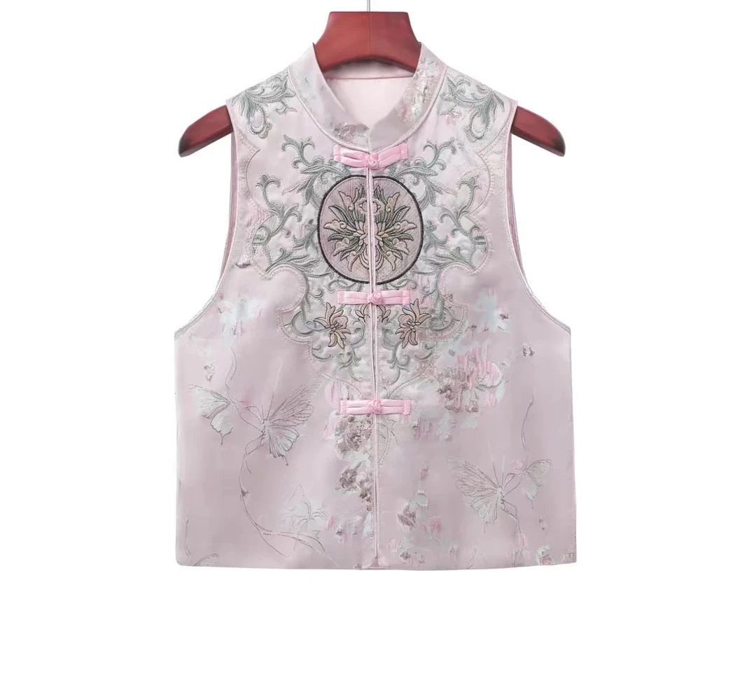 洛央--2024春秋中式重工刺绣时尚复古民族风无袖百搭减龄马甲