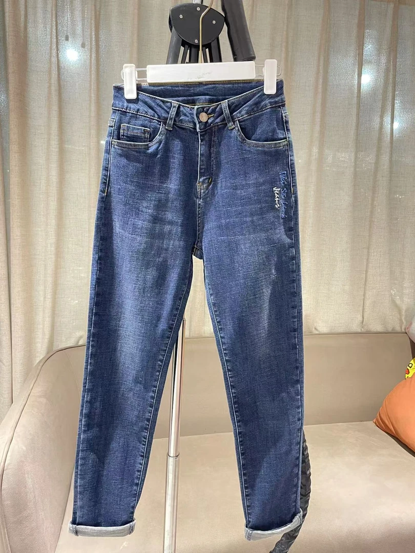 19251#口袋白蓝字母款牛仔裤女加绒显瘦高腰时尚休闲百搭舒适秋冬