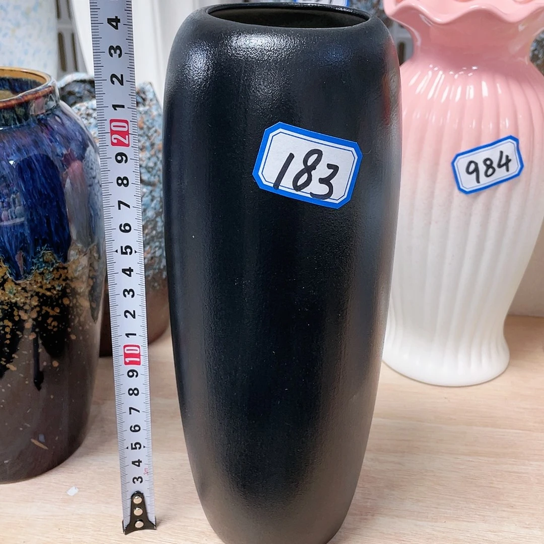 瓶183号黑色陶瓷高24厘米