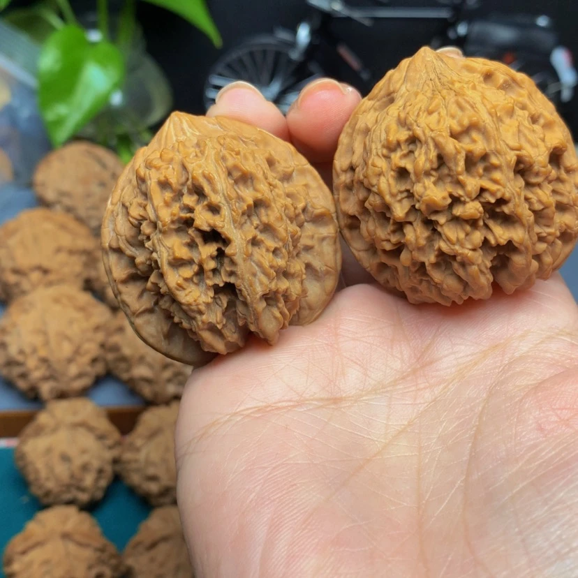 【闪购商品】文玩核桃吊坠42满天星编号1142