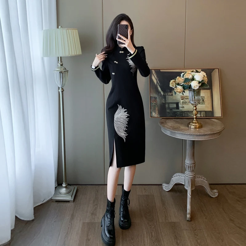 新中式国风黑色连衣裙女春秋高级感中长款气质高端设计感旗袍裙子