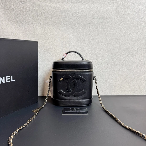 95新 Chanel/香奈儿 98新 奢总管/手提化妆桶包/镭射27开有卡