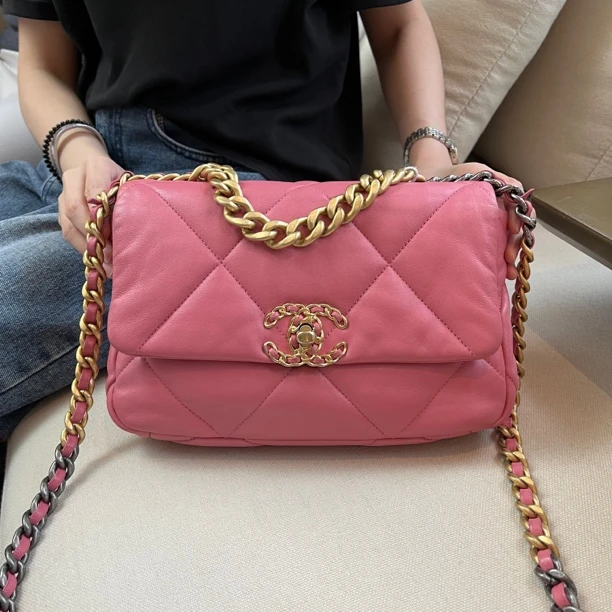 95新 Chanel/香奈儿 杭州包展/小号19bag包/成色直播间为准