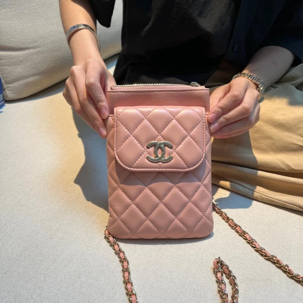 95新 Chanel/香奈儿 苏州包展/二合一 手机包/成色直播间为准