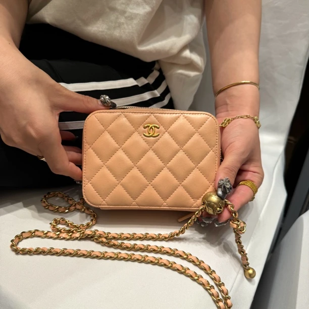 95新 Chanel/香奈儿 杭州包展/金球相机包/成色直播间为准