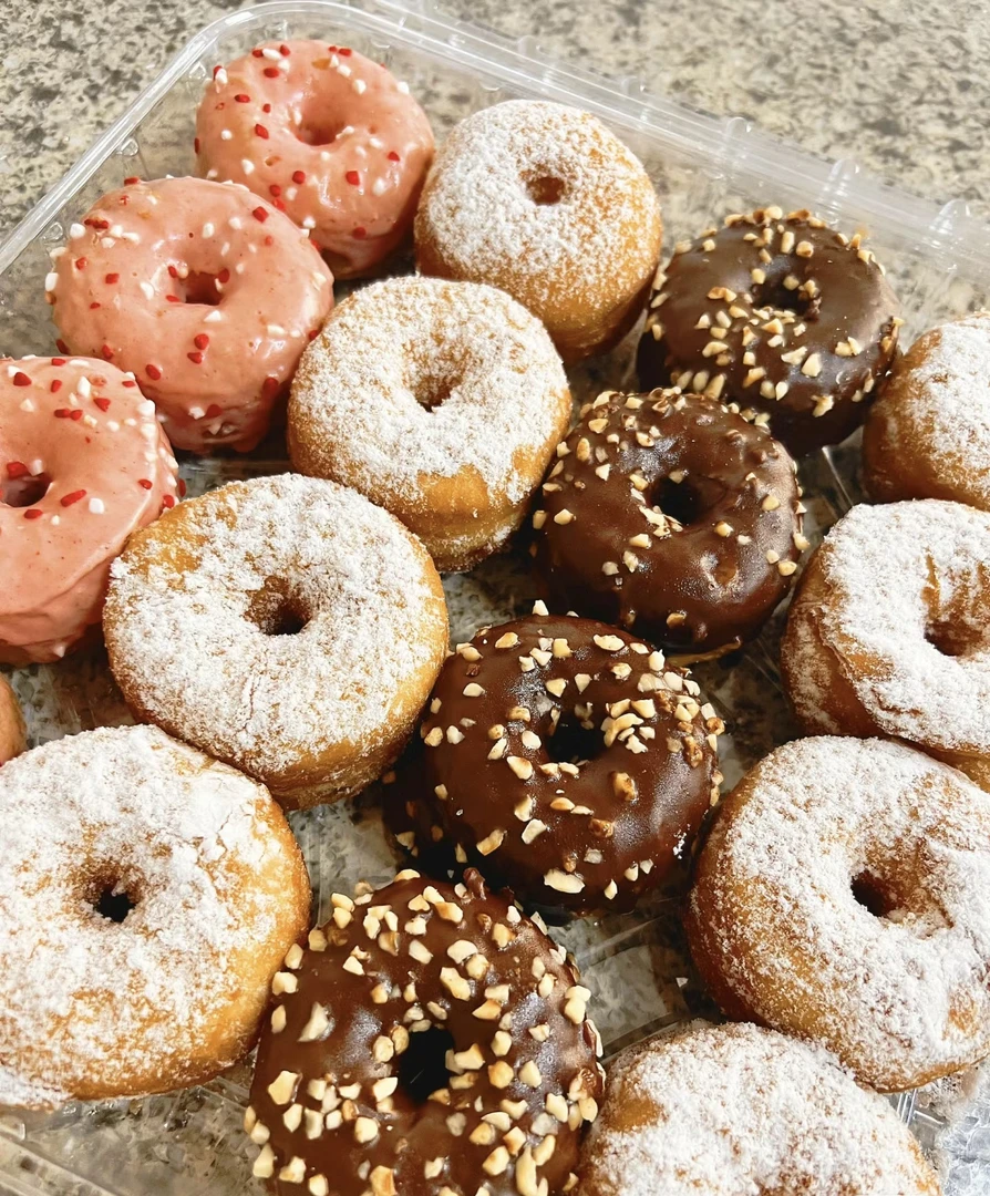 山姆甜甜圈一盒4个