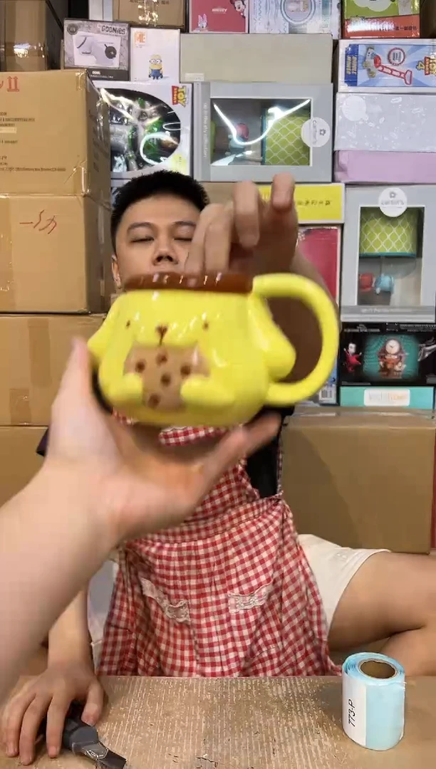 【闪购商品】杯布丁狗吃饼干水杯